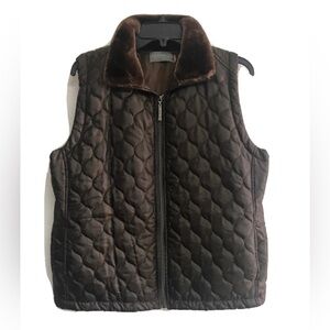 Casual Identity Brown Quilted Vest with Faux Fur Collar